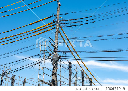 Scaffolding and electric wire protection covers for residential construction b-1 130673049