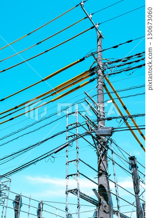 住宅建築用鷹架及電線保護罩 C-4 淺色 住宅建築用鷹架及電線保護罩 C-4 淺色 130673060