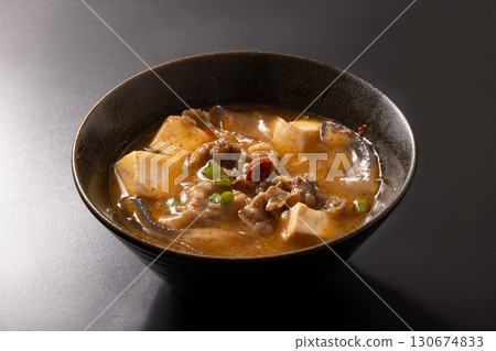 Beef mapo tofu soup with extra thick glass noodles 130674833