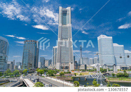 Yokohama Minato Mirai: Towering skyscrapers in Kanagawa Prefecture 130678557