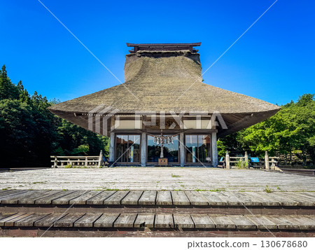 Hoshino Aomoriya lake and temple in Furumagiyama, Misawa, Aomori, Japan 130678680