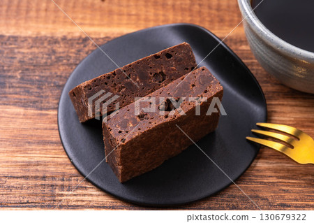 巧克力布朗尼 130679322