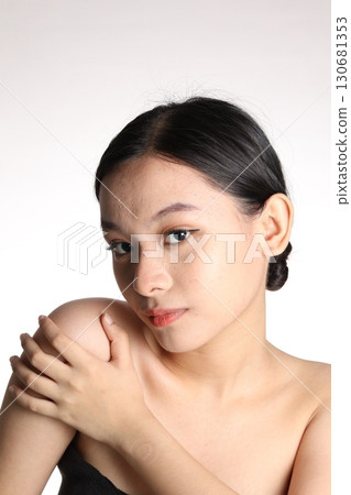 美麗的女人 130681353