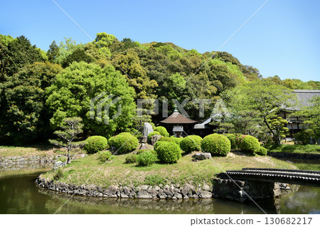 Negoro-ji Temple (Shoten Pond and Shoten Hall) [Iwade City, Wakayama Prefecture] 130682217