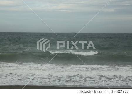 I walked along the Hota coast I walked along the Hota coast 130682572