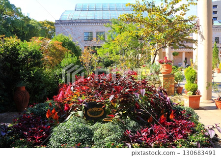 弗拉里埃花園，種植著五彩繽紛的鮮花 130683491