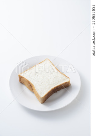 a slice of bread 130685652