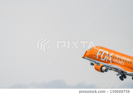 從牧之原市（靜岡縣）富士山靜岡機場起飛的飛機 130688756