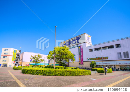 Yokohama cityscape in Japan, including Espot Shin-Yokohama in front of Kita-Shin-Yokohama Station and the station square (21st) Yokohama cityscape in Japan, including Espot Shin-Yokohama in front of Kita-Shin-Yokohama Station and the station square (21st) 130694428