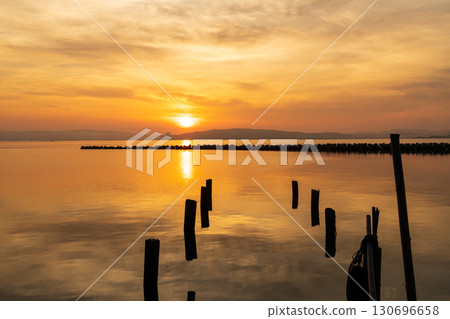 七尾灣日出時的風景 130696658