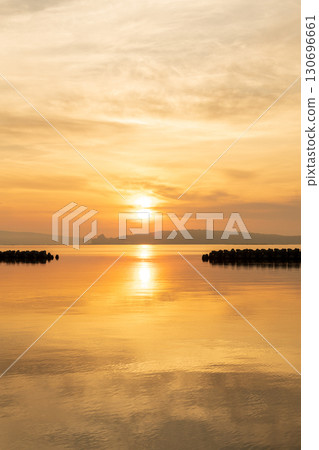 Scenery of Nanao Bay as the sun rises 130696661