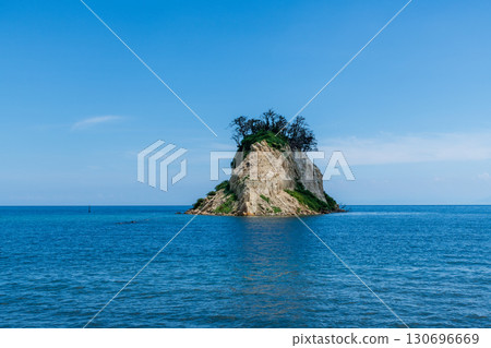 仲夏見附島 130696669
