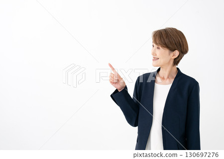 女性商業指向 130697276