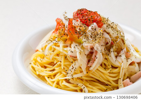 Cold squid and tomato pasta Cold squid and tomato pasta 130698406