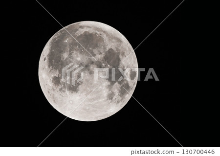 月全食前的滿月。阿爾忒彌斯計劃。 130700446