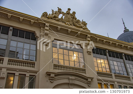 葡萄牙波爾圖:由斜坡組成的城市景觀 葡萄牙波爾圖:由斜坡組成的城市景觀 130701973