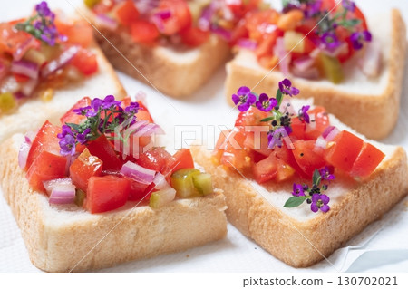 Image of bruschetta using educate flowers Image of bruschetta using educate flowers 130702021