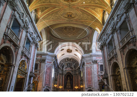 Portugal tourist scene 130702122