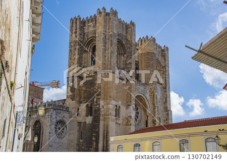 Portugal tourist scene 130702149