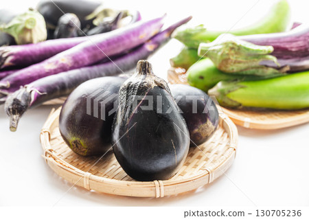 Rice eggplant 130705236