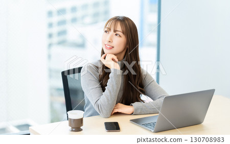 Woman doing desk work / business woman 130708983