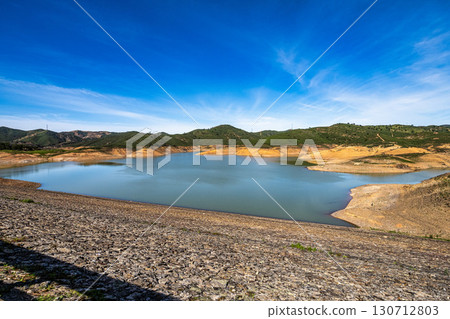 Albufeira da Barragem do Arade reservoir near Silves in the Algarve region of Portugal. Albufeira da Barragem do Arade reservoir near Silves in the Algarve region of Portugal. 130712803