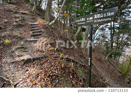 丹澤的佛賀山：佛賀山-經岳橫斷路線的宮瀨嶺 130713133
