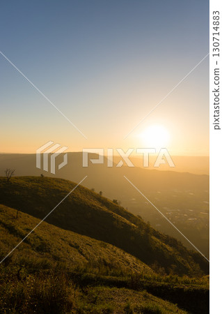 Aso sunrise (Aso, Kumamoto Prefecture) 130714883