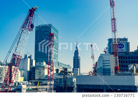 Tokyo Cityscape Shinjuku Station West Exit Redevelopment Work 2025.09 c-3 Warm and cool colors 130716771