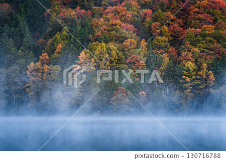 中綱湖(秋季) 中綱湖(秋季) 130716788