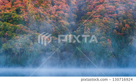 Lake Nakatsuna (autumn) Lake Nakatsuna (autumn) 130716924