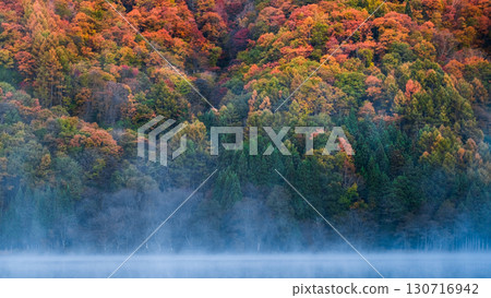 Lake Nakatsuna (autumn) Lake Nakatsuna (autumn) 130716942