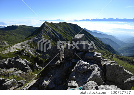 攀登長野縣中央阿爾卑斯山的木曾駒山 攀登長野縣中央阿爾卑斯山的木曾駒山 130717737