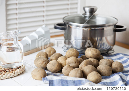 Potatoes in the kitchen Potatoes in the kitchen 130720510