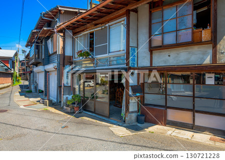 Gifu, Ena City, Taisho Village Gifu, Ena City, Taisho Village 130721228