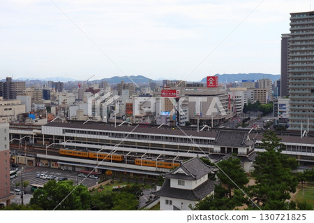Fukuyama Station (Fukuen Line side) seen from the Fukuyama Castle tower 130721825