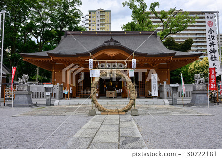 Koshioi Shrine - The worship hall and the summer purification ritual (passing through the straw circle) 130722181