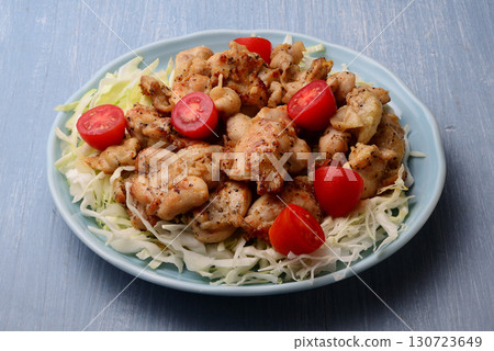 Garlic chicken 130723649