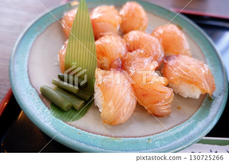 Tortoiseshell sushi (Izu Oshima) 130725266