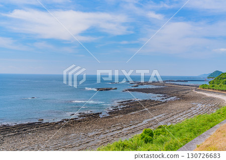 [Miyazaki Prefecture] Miyazaki City, Roadside Station Phoenix, Oni no Sentakuiwa (Wavy Rock) 130726683
