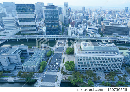 Evening view of Midosuji and Nakanoshima from a high-rise building in Yodoyabashi, Osaka 130736856