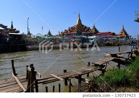 Myanmar, Inle Lake, Phaung Daw Oo, floating temple, Phaung Daw Oo Pagoda Myanmar, Inle Lake, Phaung Daw Oo, floating temple, Phaung Daw Oo Pagoda 130737423