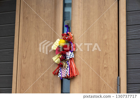 Beautiful Shimenawa hanging at the entrance 130737717