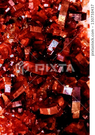 紅色背景上的紅色液體特寫 紅色背景上的紅色液體特寫 130738437