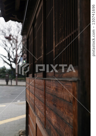 Old wooden building 130741696