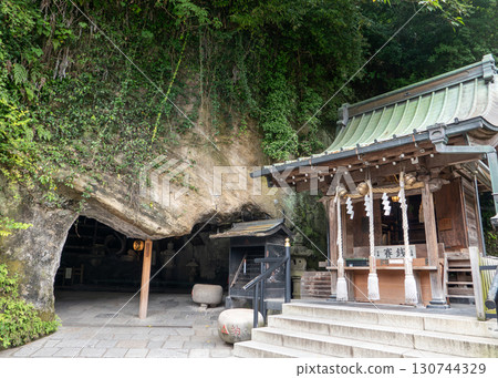 Zenasai Benzaiten Uga Fuku Shrine Zenasai Benzaiten Uga Fuku Shrine 130744329