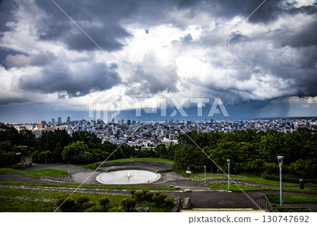 Rainy Sapporo 130747692