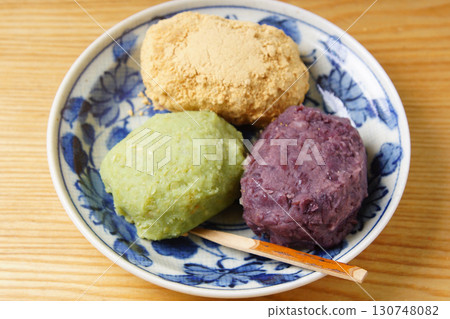  Three colors Ohagi 130748082