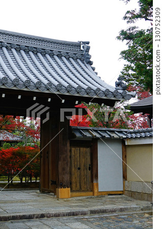 秋葉寺廟 130752309