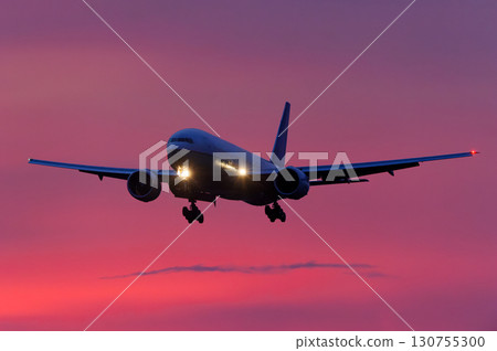 Airplane background, clouds of various expressions, sky, sun, evening sky, sunrise 130755300